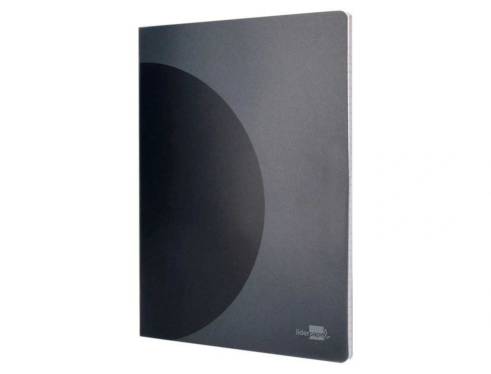 Caderno agrafado de capa preta plástica A4